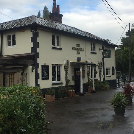 The Winchfield Inn Bagian luar foto